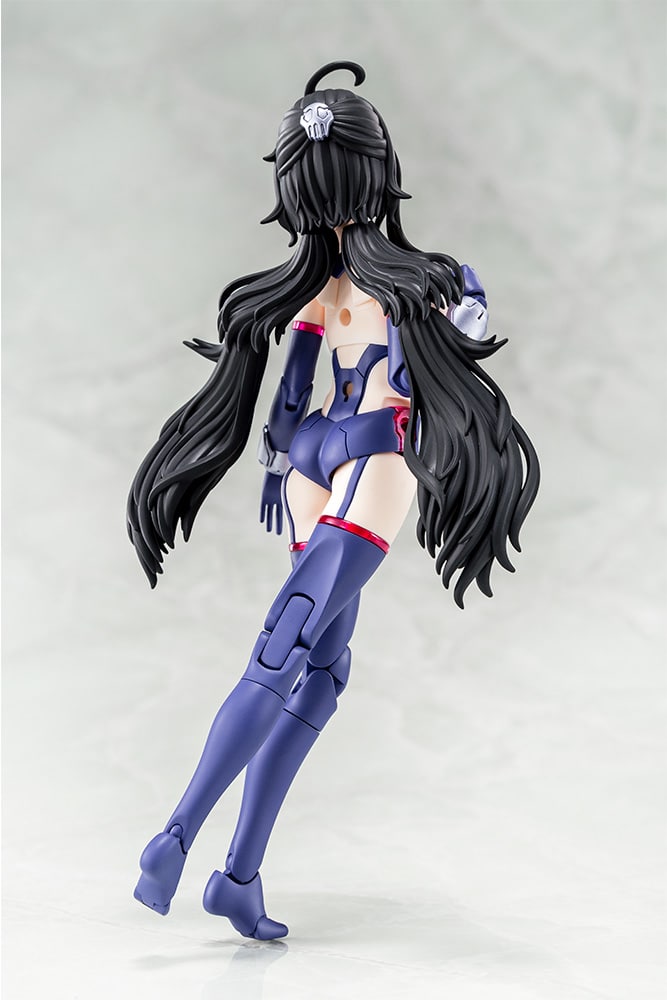 AUV TSUKUYOMI REGALIA | Megami Device