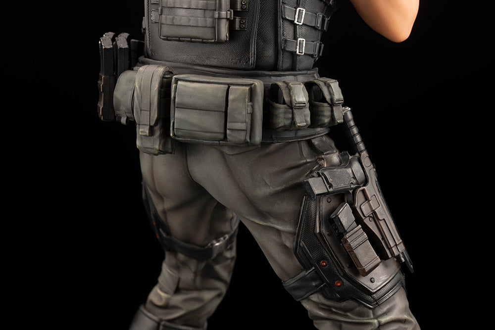 RESIDENT EVIL: VENDETTA CHRIS REDFIELD RENEWAL PACKAGE ARTFX STATUE (1/6 Scale)